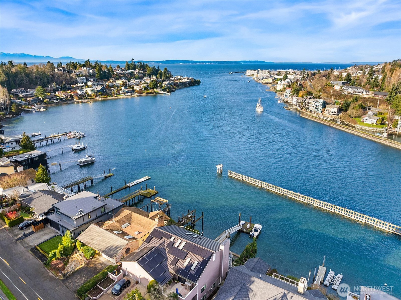 3606 W Commodore Way , Seattle, WA 98199