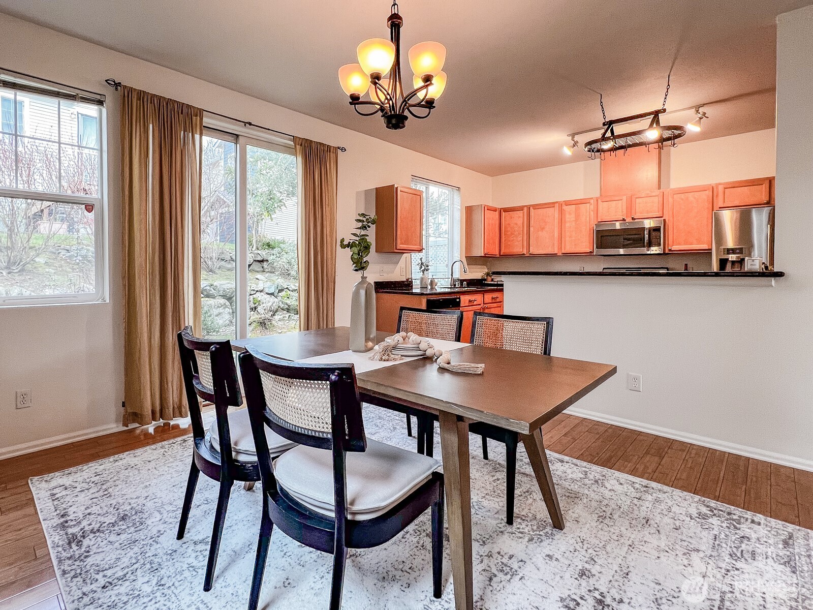 7005 Holly Park Drive S, Seattle, WA 98118