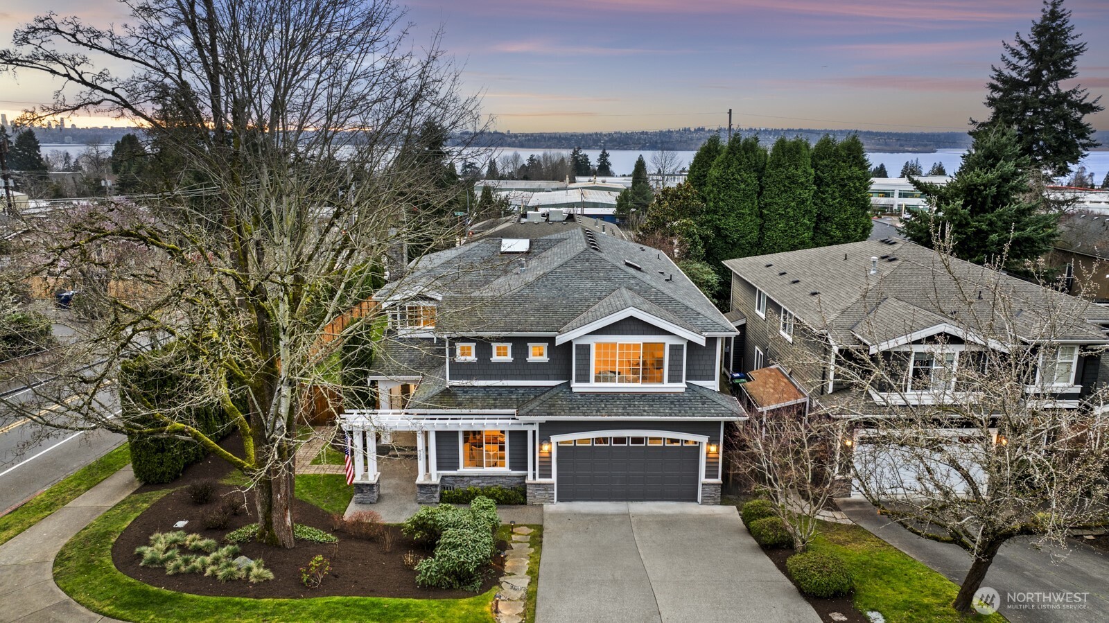 622 9th Avenue S, Kirkland, WA 98033