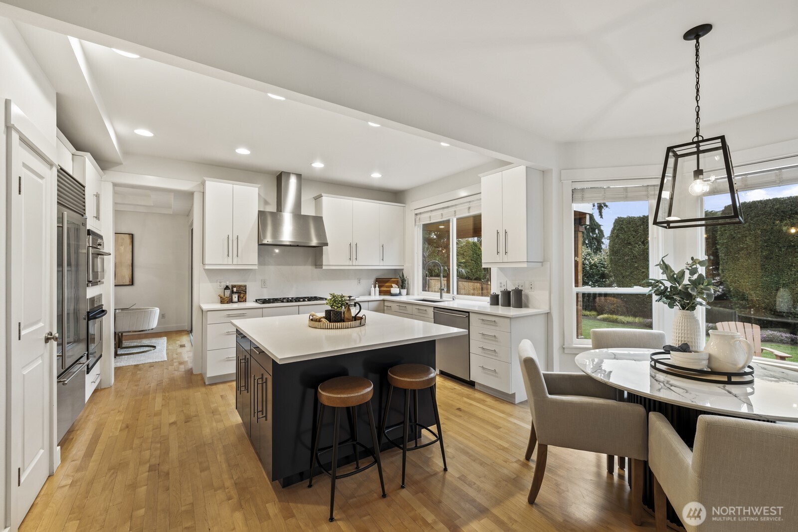 622 9th Avenue S, Kirkland, WA 98033