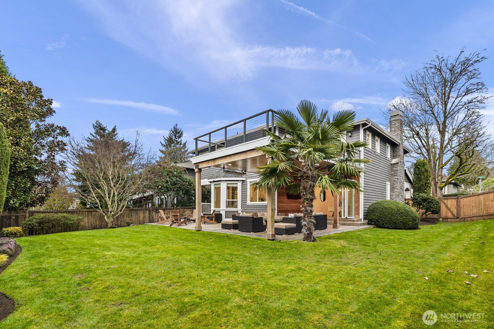 622 9th Avenue S, Kirkland, WA 98033
