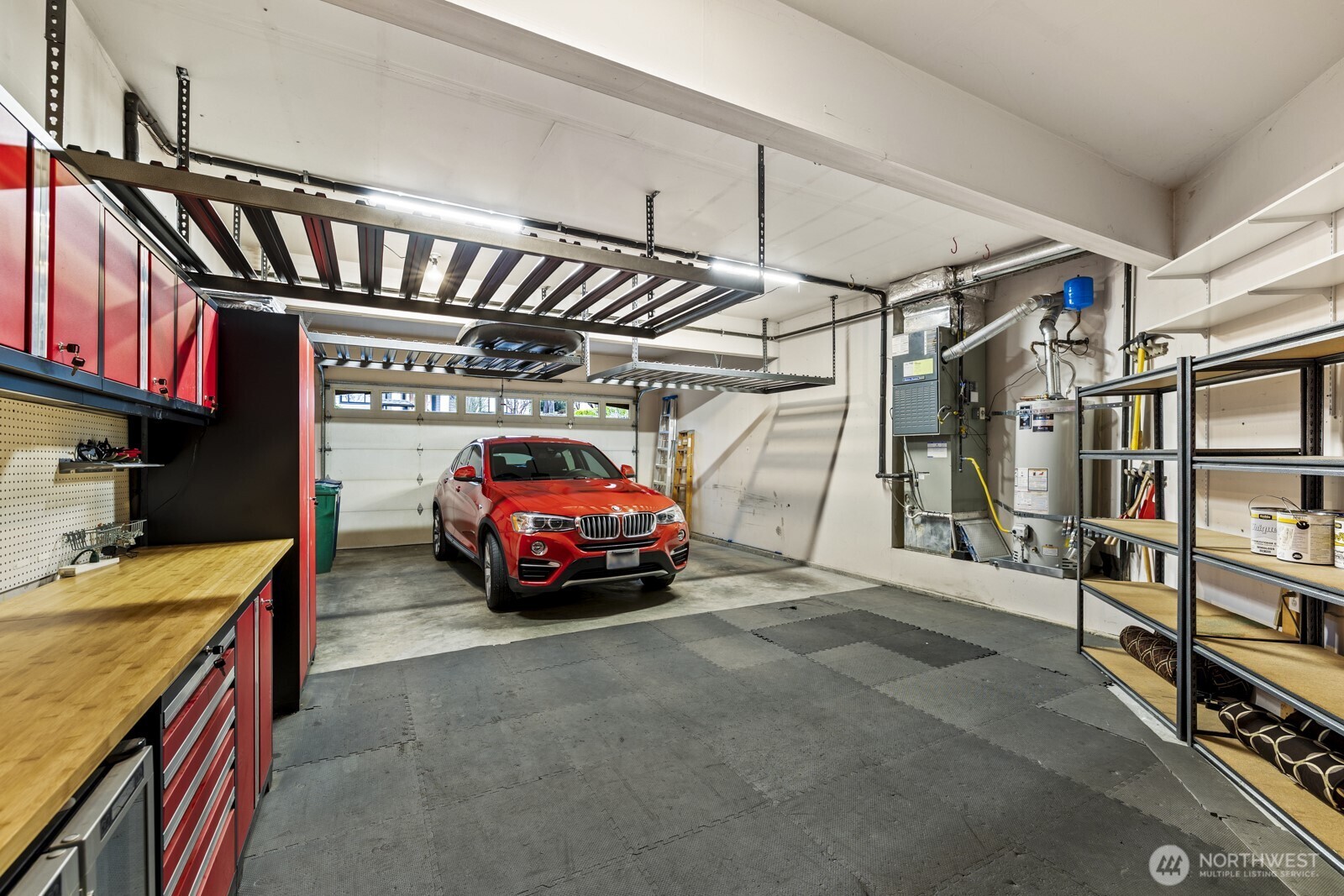 622 9th Avenue S, Kirkland, WA 98033