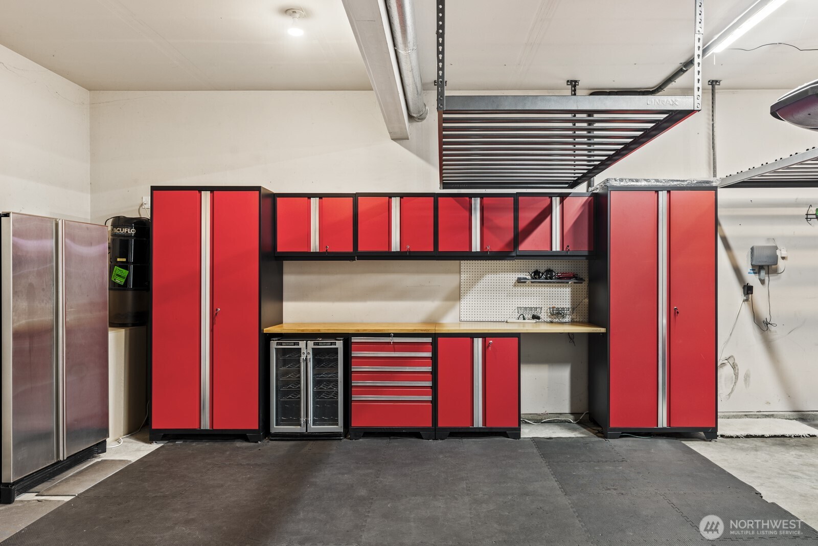 622 9th Avenue S, Kirkland, WA 98033