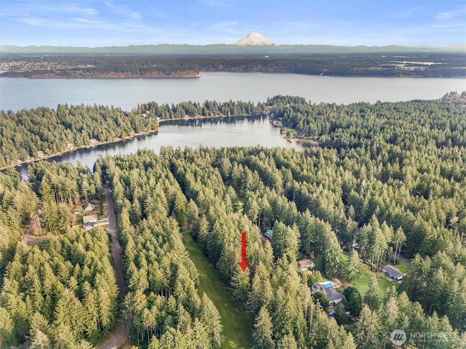 11001 Pioneer Drive , Anderson Island, WA 98303