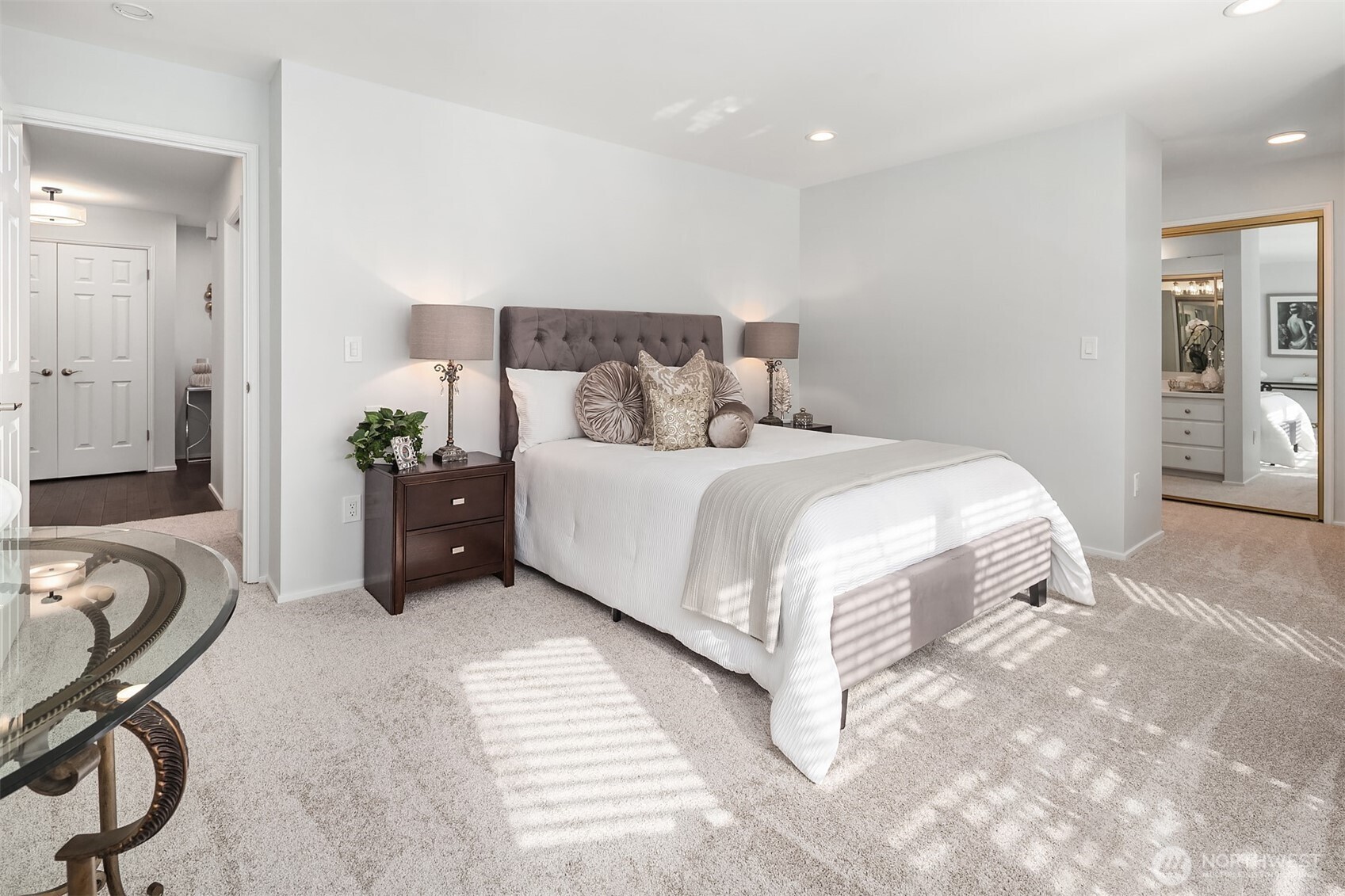 22030 SE 40th Court , Issaquah, WA 98029