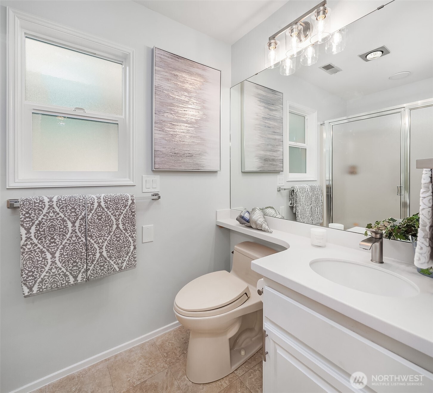 22030 SE 40th Court , Issaquah, WA 98029