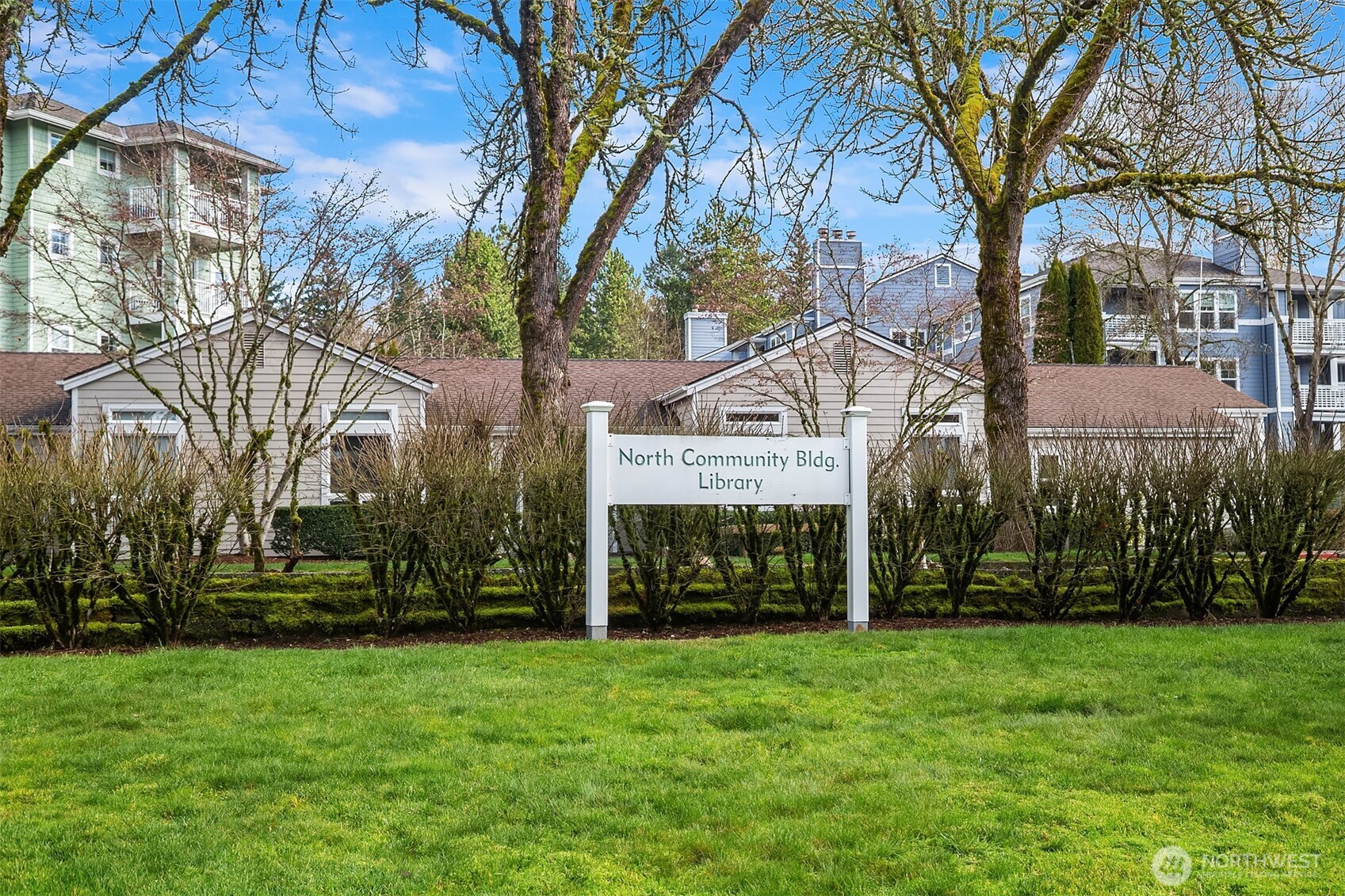22030 SE 40th Court , Issaquah, WA 98029