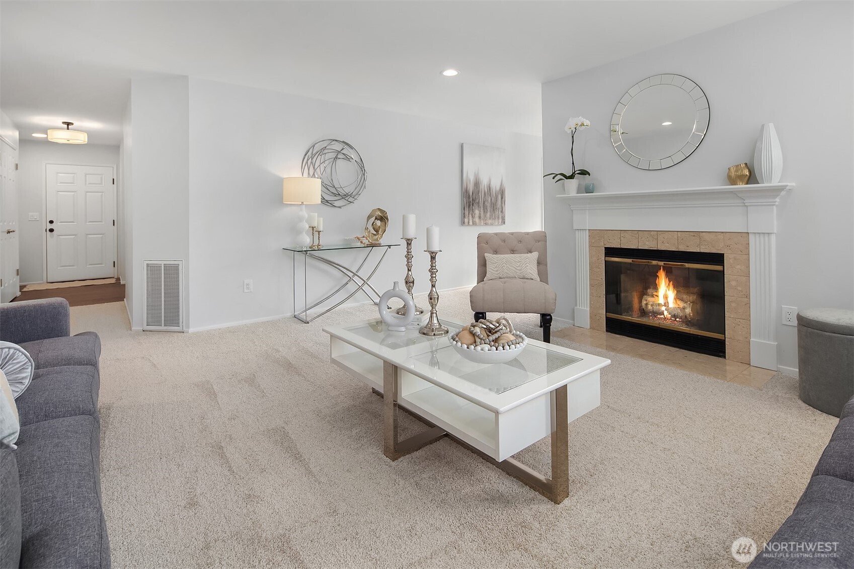 22030 SE 40th Court , Issaquah, WA 98029