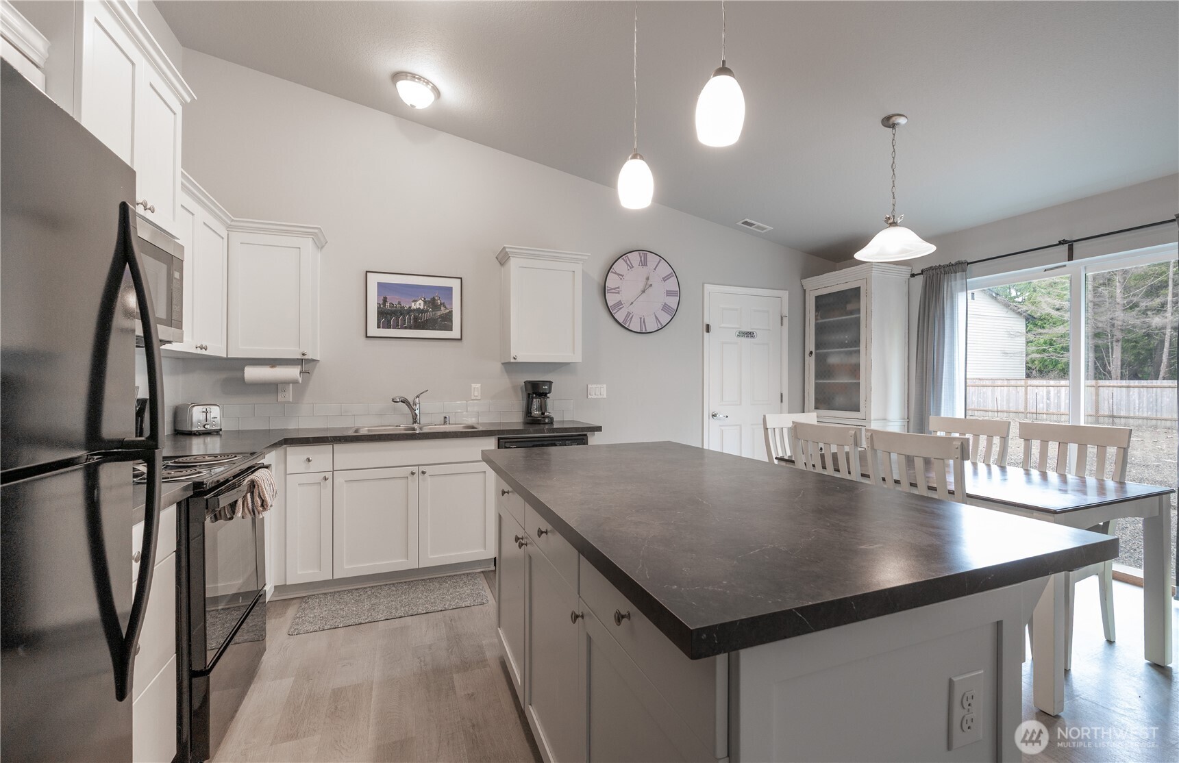 33 Butterfly Lane , Pacific Beach, WA 98571