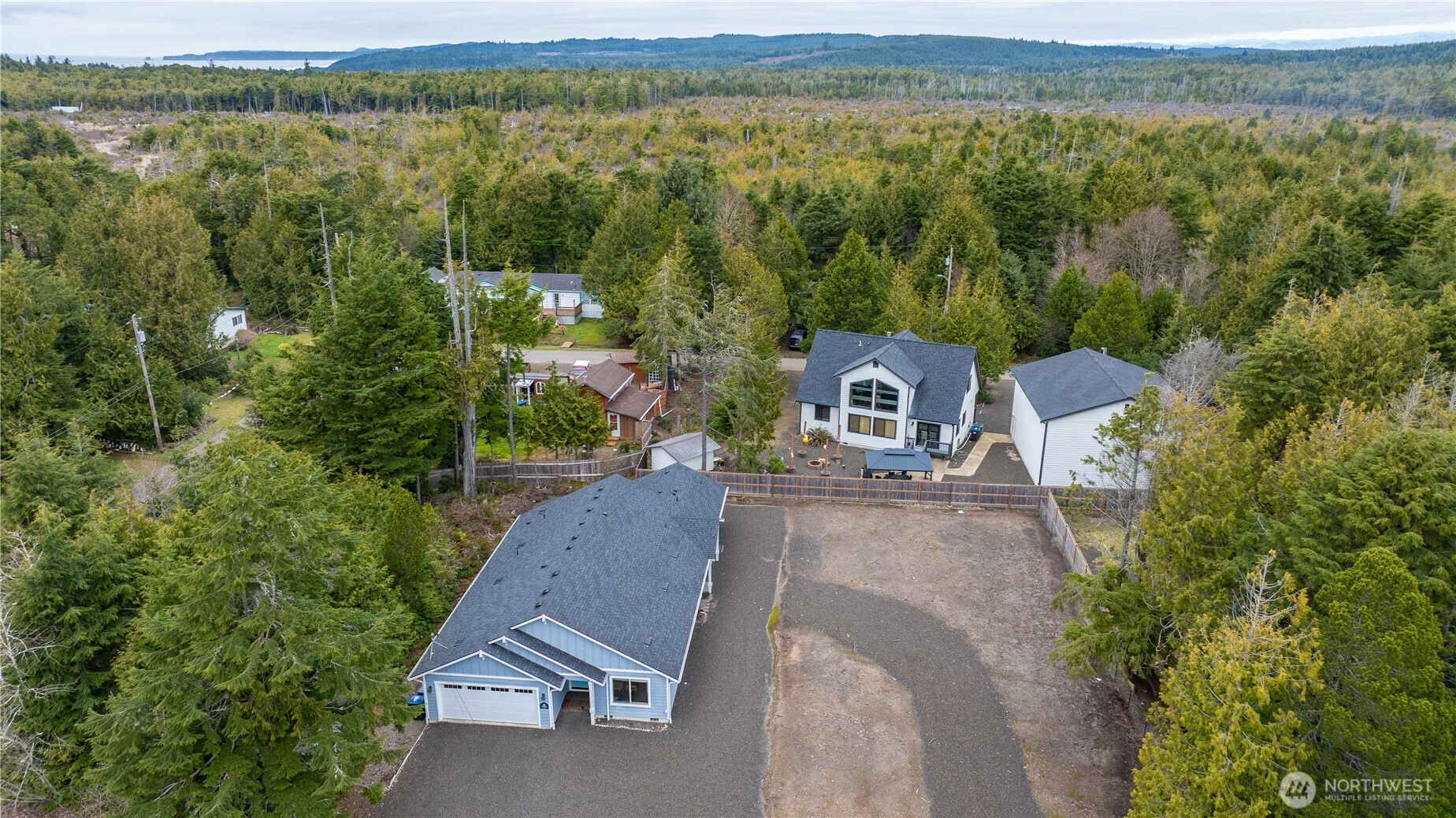 33 Butterfly Lane , Pacific Beach, WA 98571