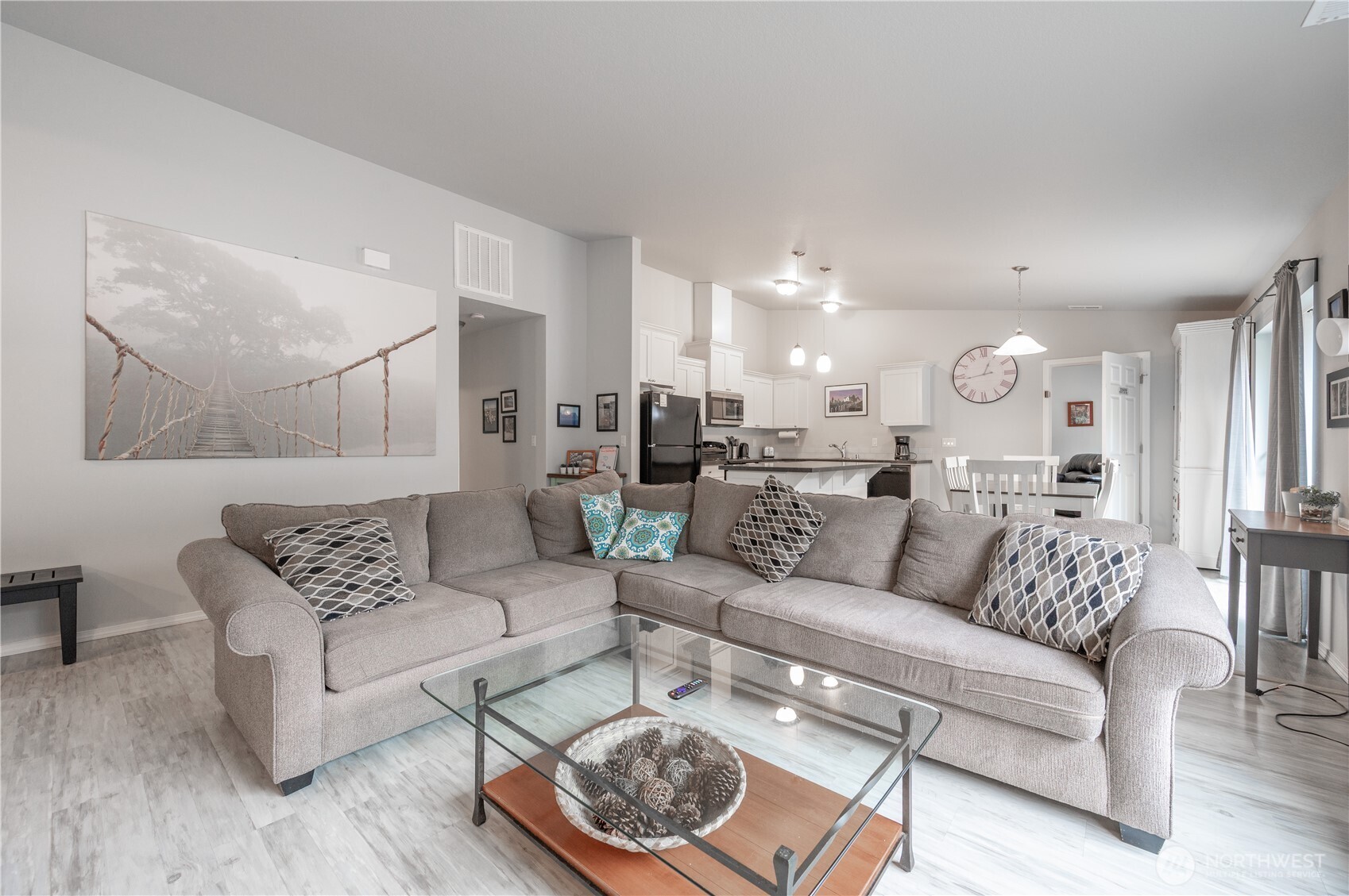 33 Butterfly Lane , Pacific Beach, WA 98571