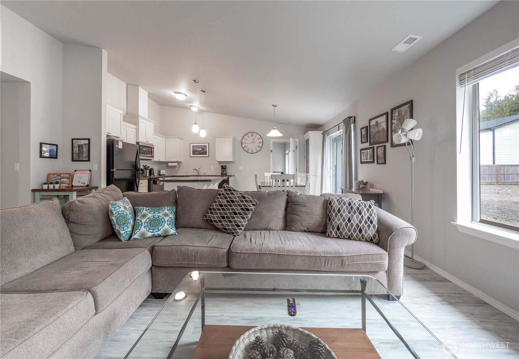 33 Butterfly Lane , Pacific Beach, WA 98571