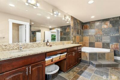 18634 92nd Avenue NE, Bothell, WA 98011 - Photo 29
