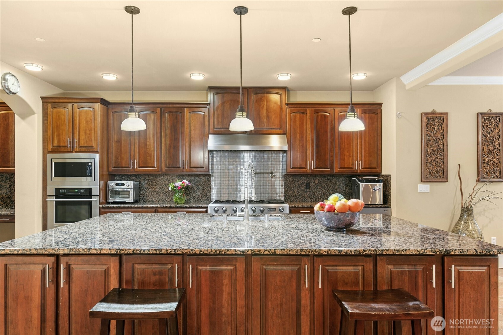 18634 92nd Avenue NE, Bothell, WA 98011