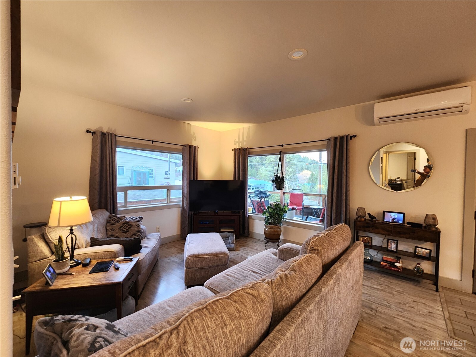 1054 Lower Madison , Republic, WA 99166