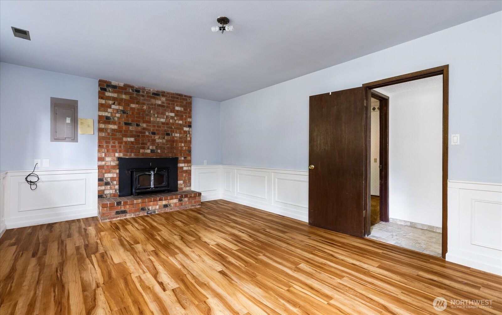 2011 Pine Wood Way , Oak Harbor, WA 98277