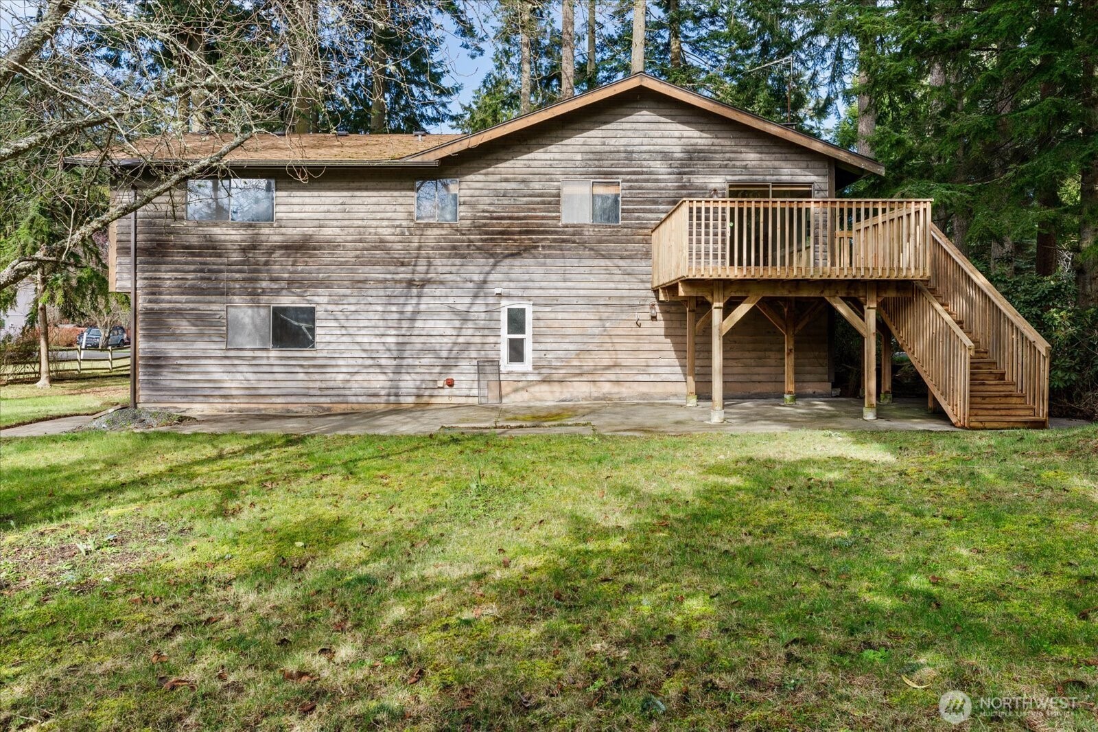 2011 Pine Wood Way , Oak Harbor, WA 98277