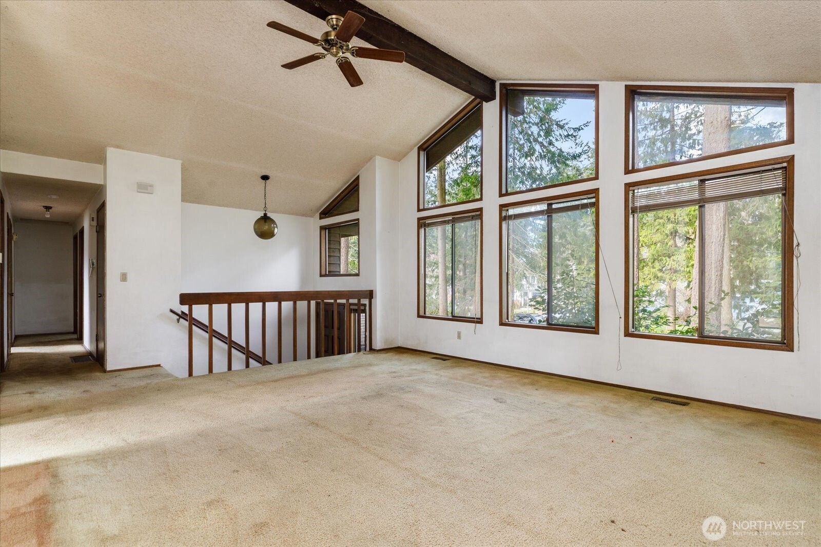 2011 Pine Wood Way , Oak Harbor, WA 98277