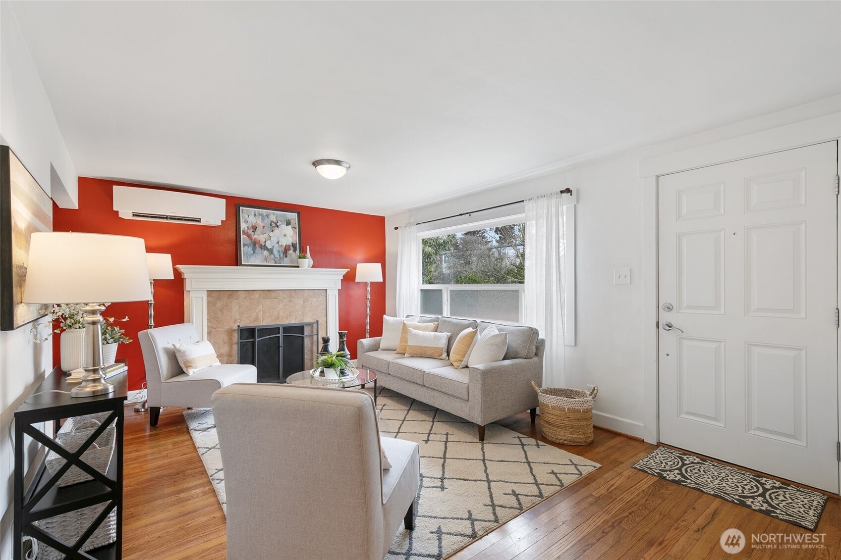 6325 42nd Avenue SW, Seattle, WA 98136