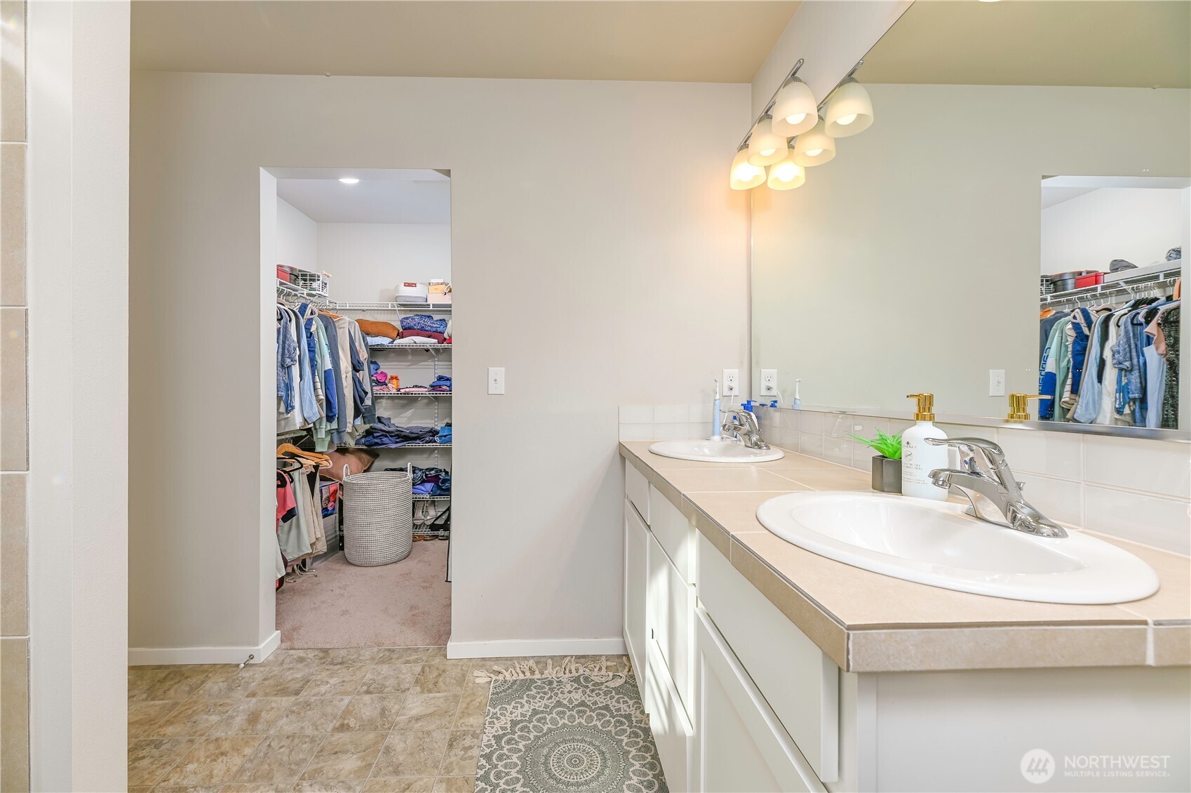 6618 284th Street NW, Stanwood, WA 98292