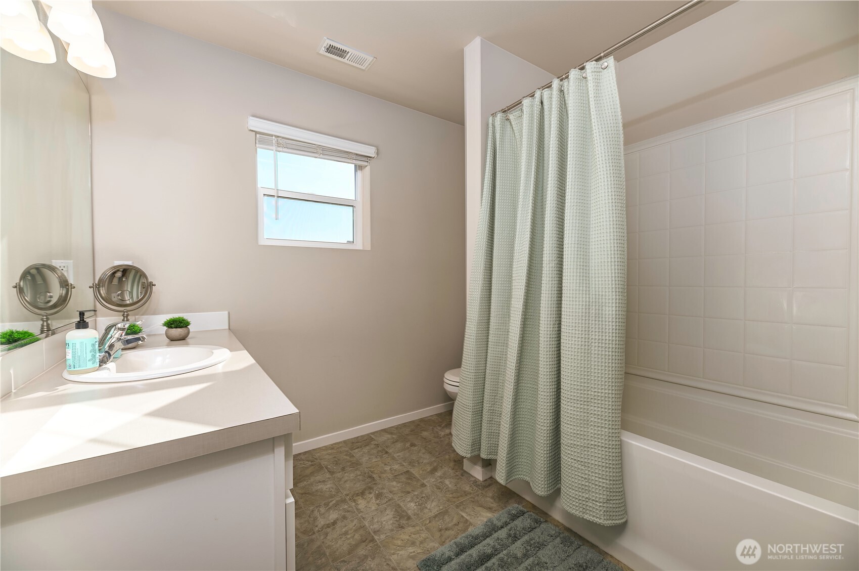 6618 284th Street NW, Stanwood, WA 98292