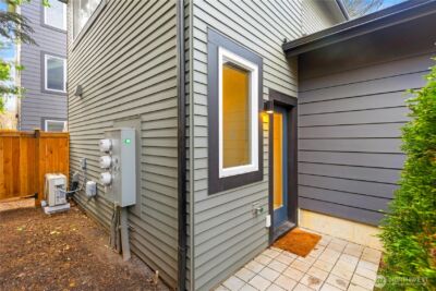 115 N 105th Street #B, Seattle, WA 98133 - Photo 33