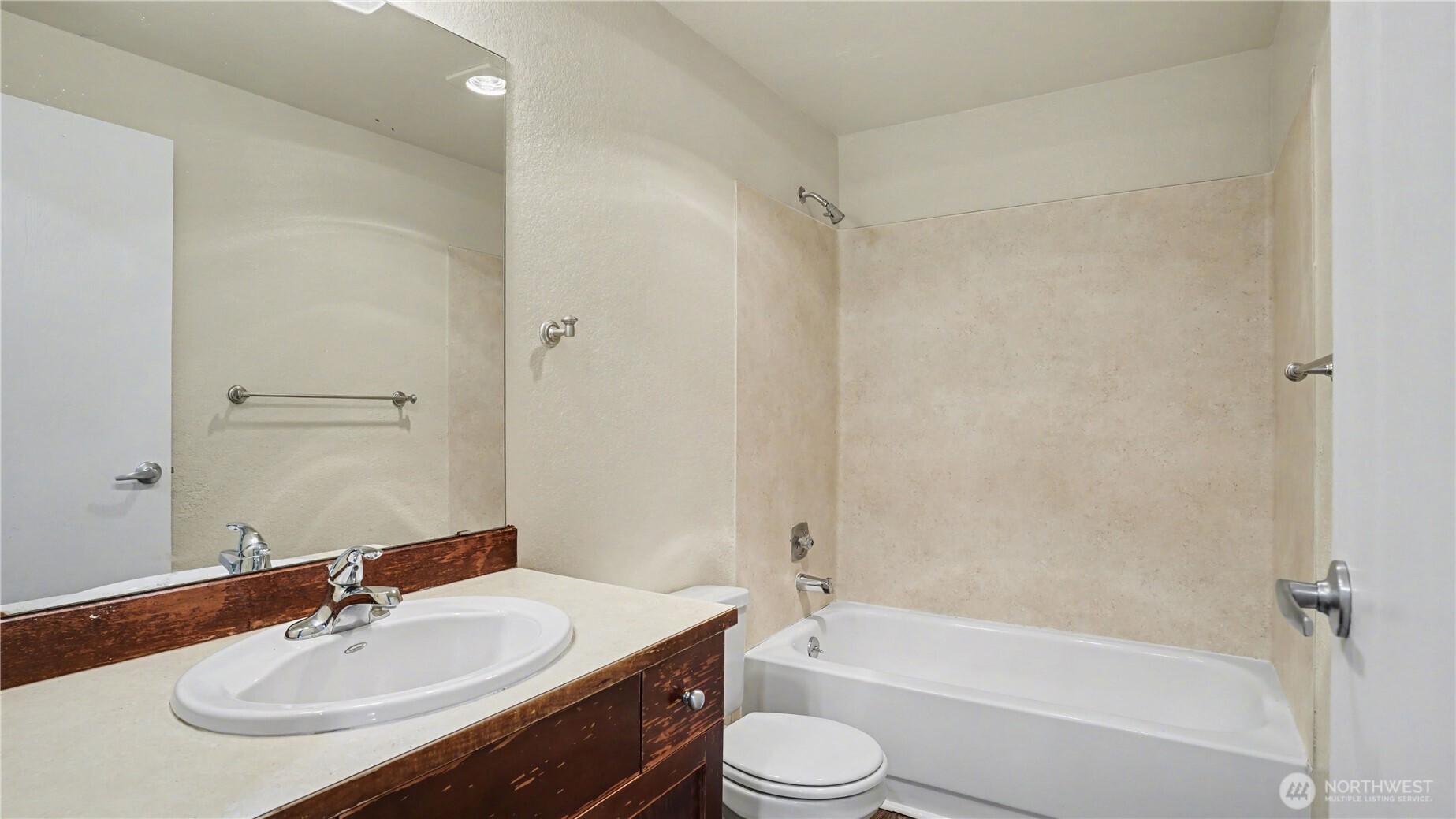 31511 106th Place SE #T204, Auburn, WA 98092