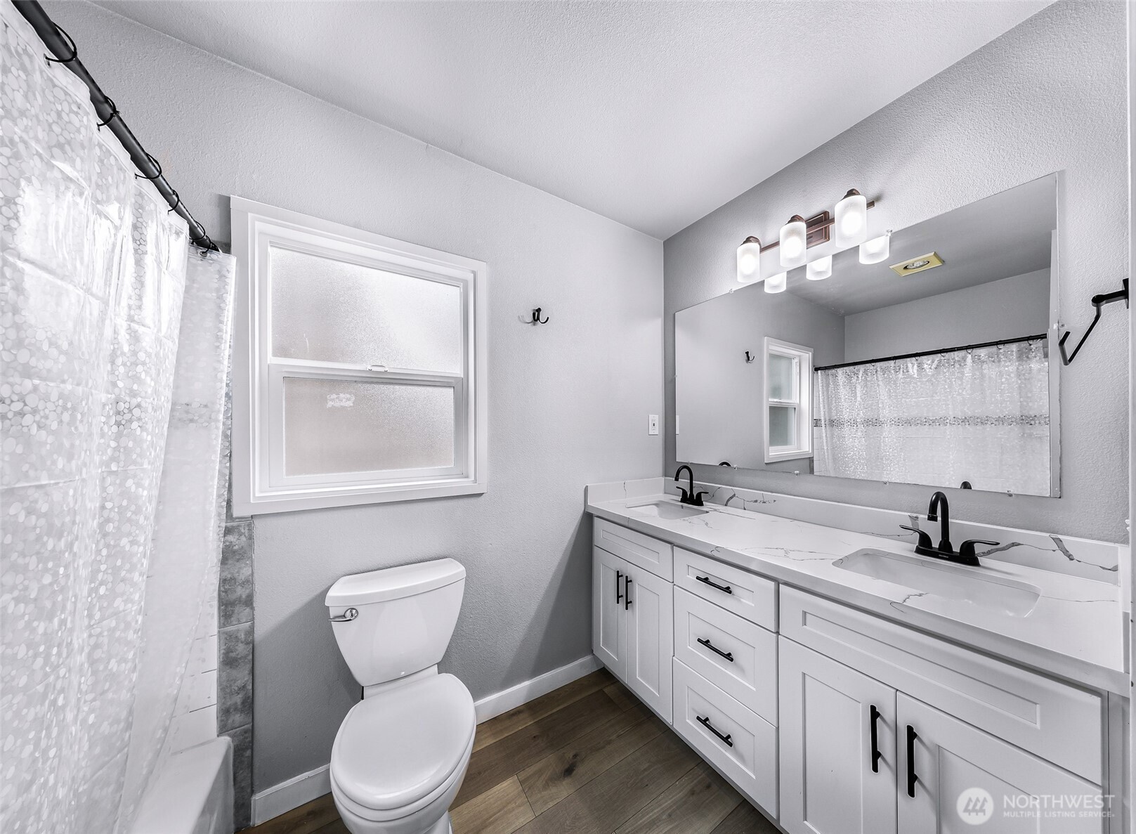 222 W Marilyn Avenue , Everett, WA 98204