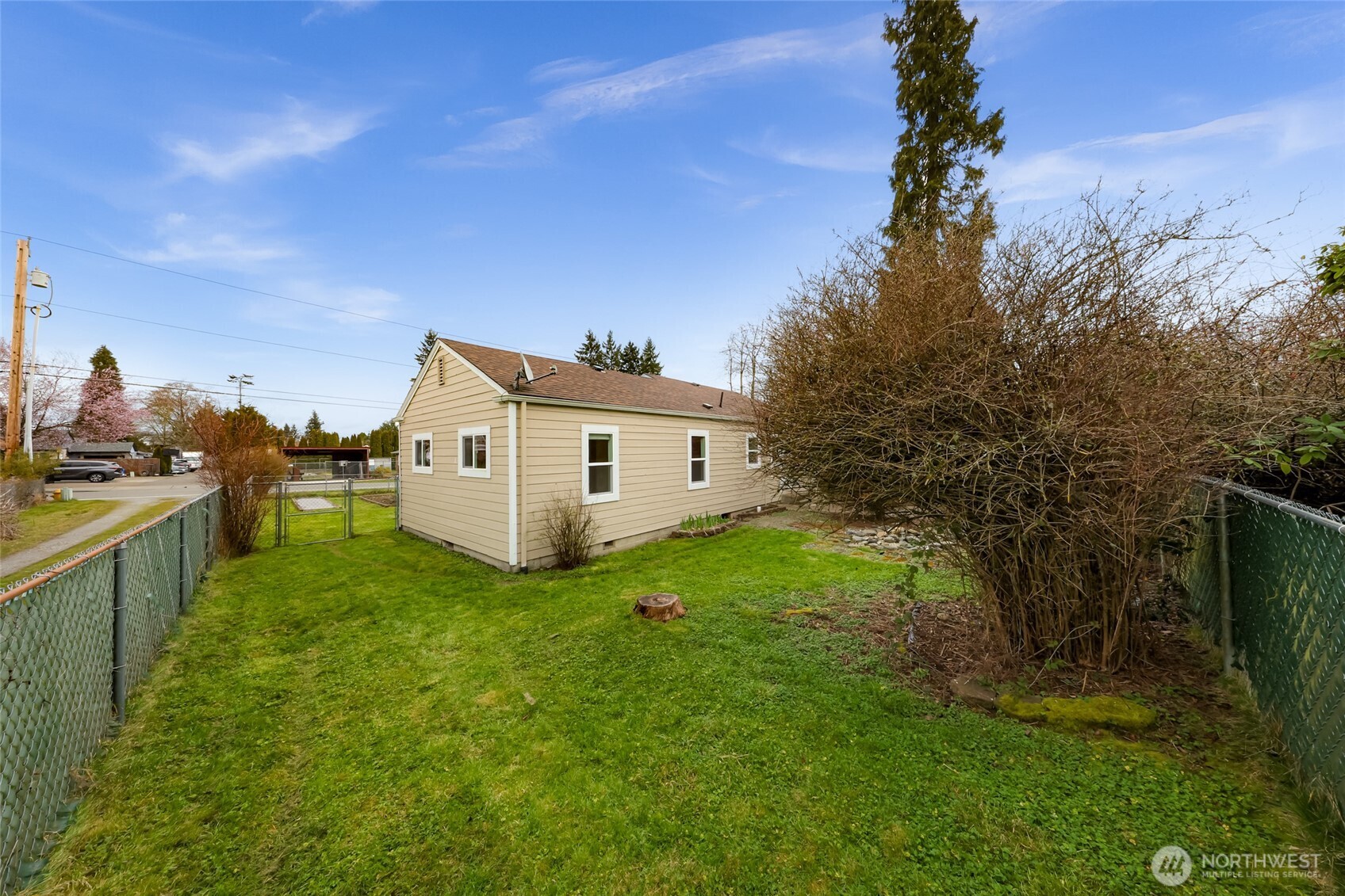 222 W Marilyn Avenue , Everett, WA 98204