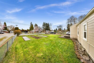 222 W Marilyn Avenue , Everett, WA 98204 - Photo 16
