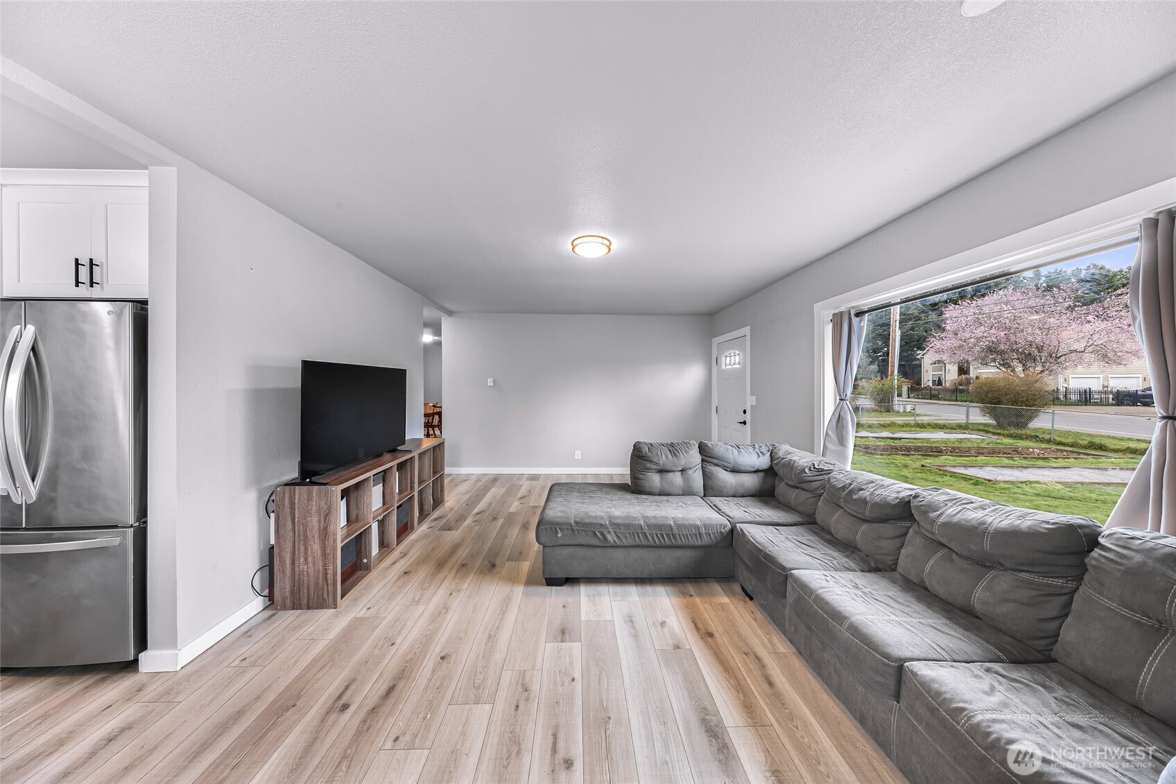 222 W Marilyn Avenue , Everett, WA 98204