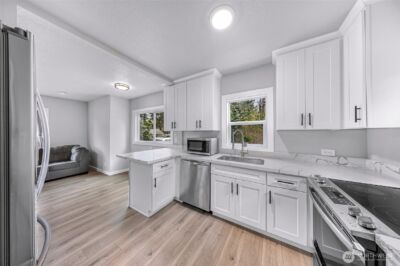 222 W Marilyn Avenue , Everett, WA 98204 - Photo 5