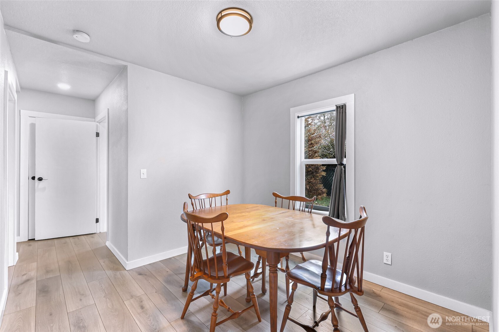 222 W Marilyn Avenue , Everett, WA 98204