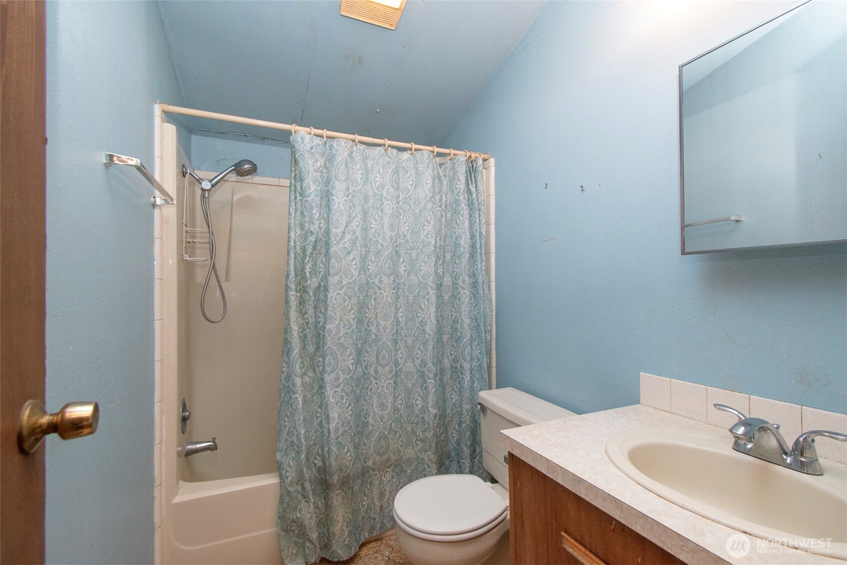 114 S ALDER Lane , Port Angeles, WA 98362