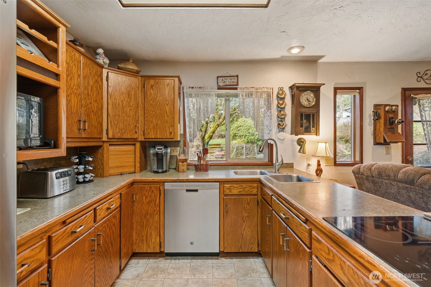 1515 Seminary Hill , Centralia, WA 98531