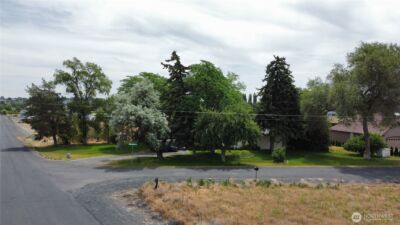 4477 Wenatchee Drive NE, Moses Lake, WA 98837 - Photo 11