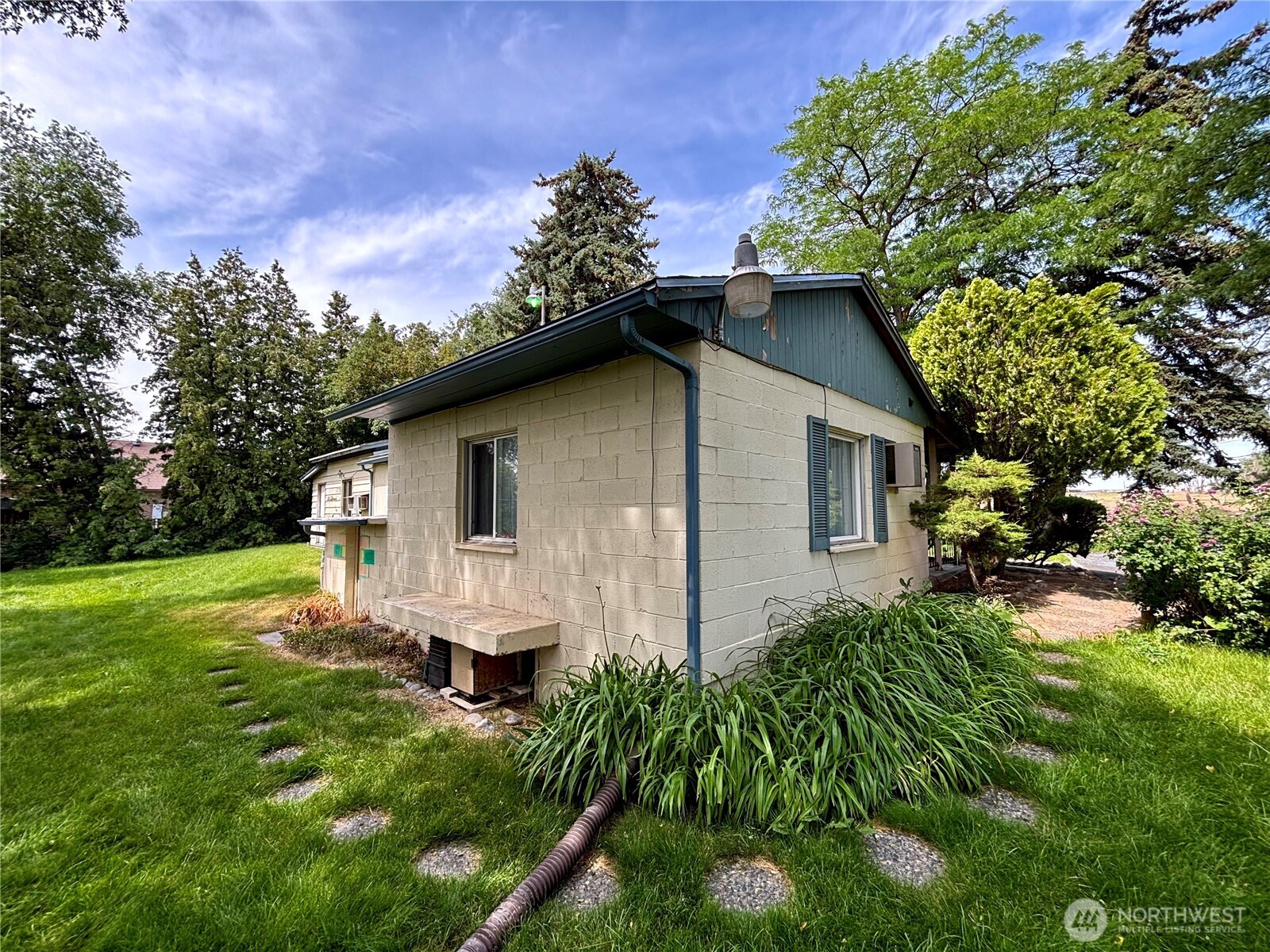 4477 Wenatchee Drive NE, Moses Lake, WA 98837