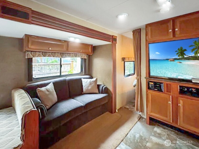 47 Wilderness Way , Deming, WA 98244