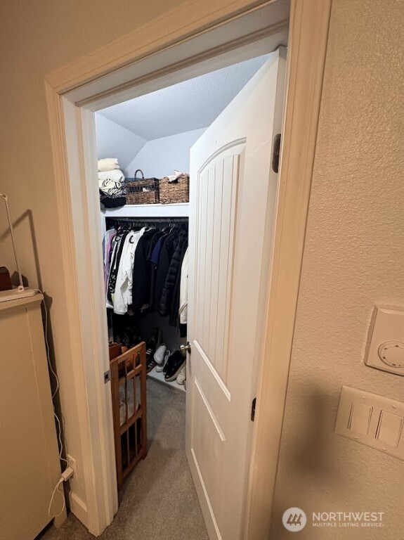 612 Hunt Avenue , Sumner, WA 98390