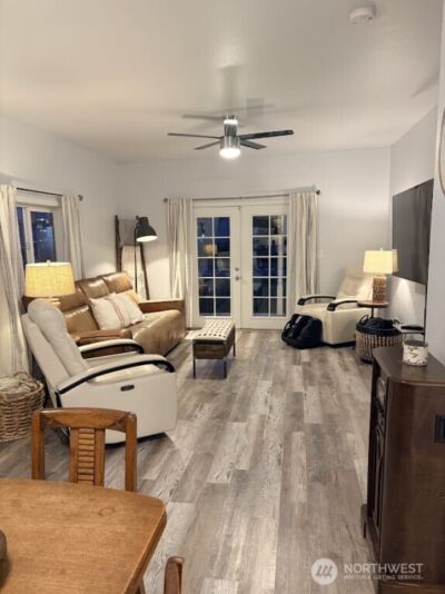 612 Hunt Avenue , Sumner, WA 98390 - Photo 5