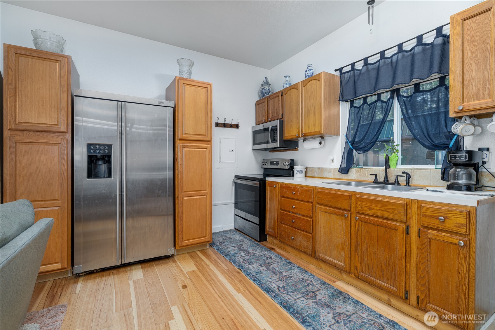 81 N Duckabush Drive E, Hoodsport, WA 98548