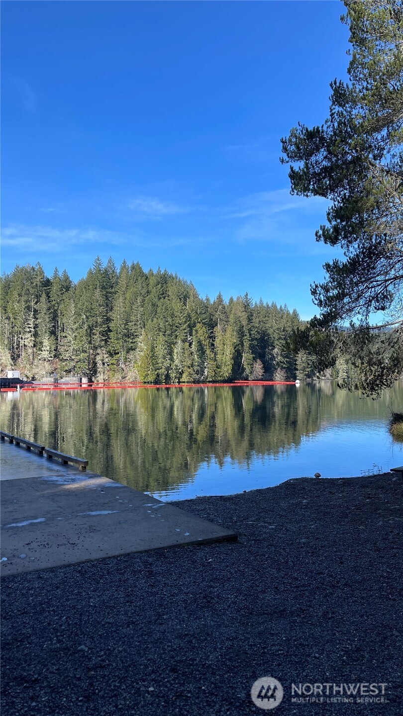 81 N Duckabush Drive E, Hoodsport, WA 98548