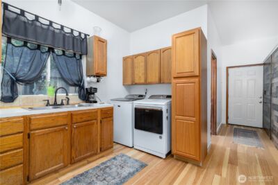 81 N Duckabush Drive E, Hoodsport, WA 98548 - Photo 4