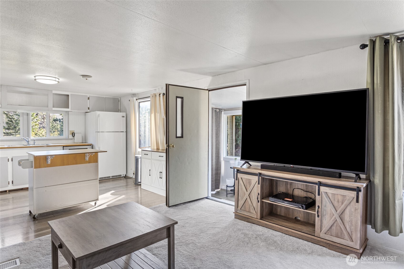 30 Prairie Lane , Cle Elum, WA 98922-9691