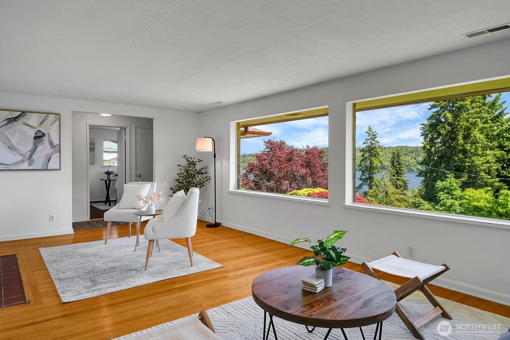 12725 42nd Avenue NE, Seattle, WA 98125