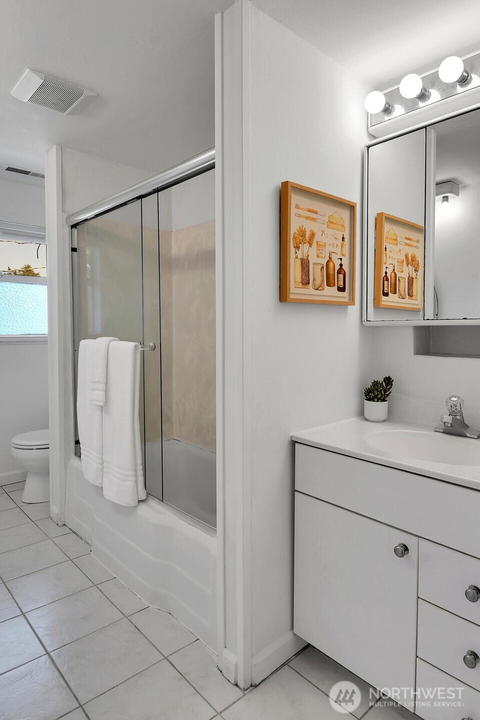 12725 42nd Avenue NE, Seattle, WA 98125