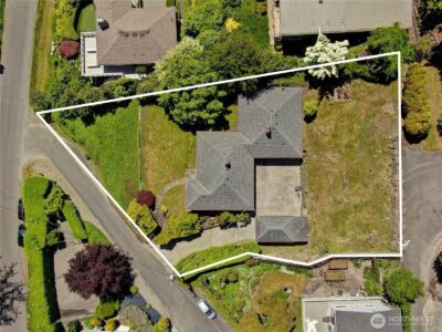 12725 42nd Avenue NE, Seattle, WA 98125 - Photo 34