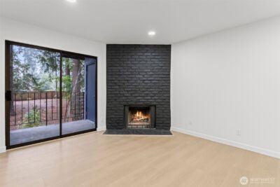 14020 Juanita Drive NE #B3, Kirkland, WA 98034-9740 - Photo 7