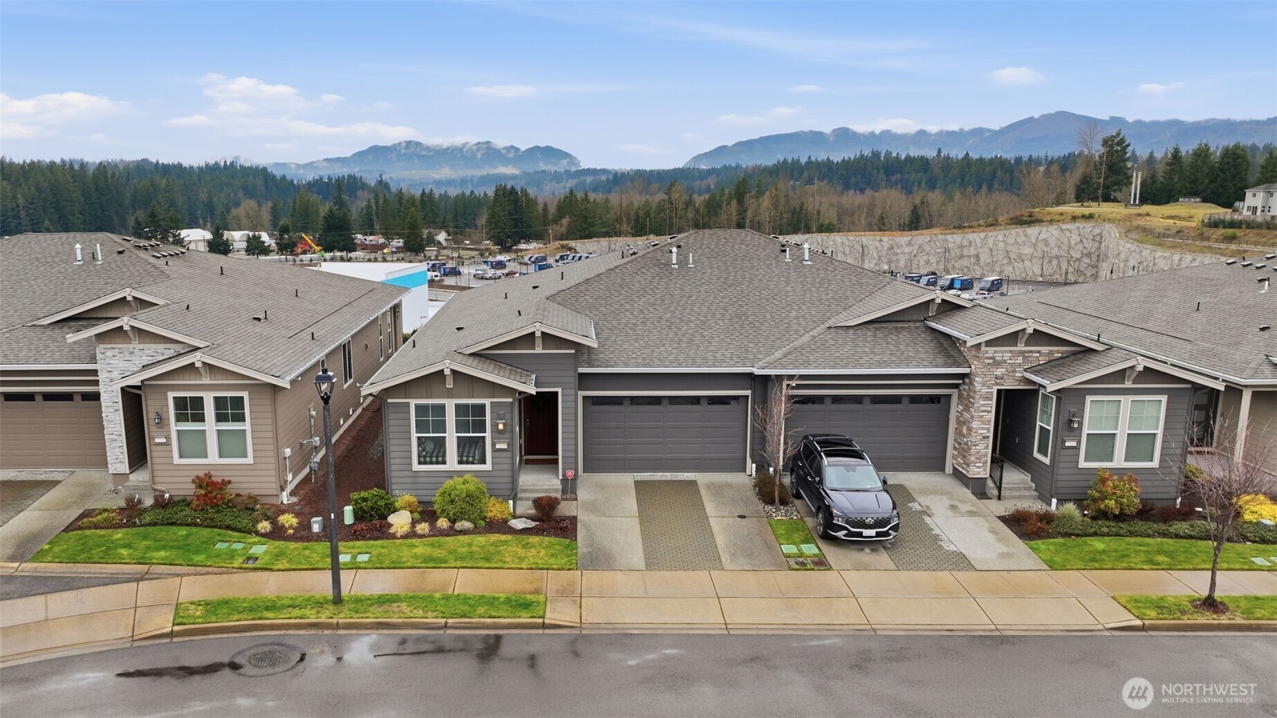 22606 SE 237th Street , Maple Valley, WA 98038