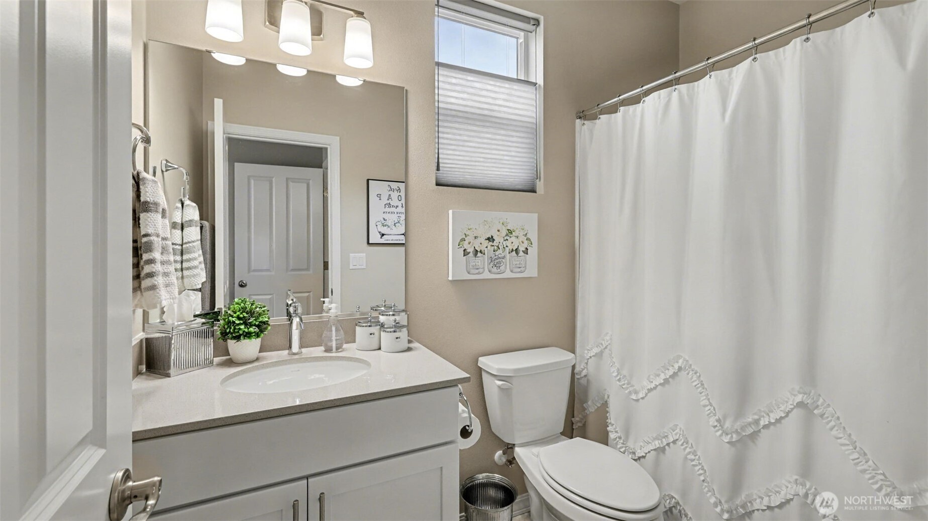 22606 SE 237th Street , Maple Valley, WA 98038